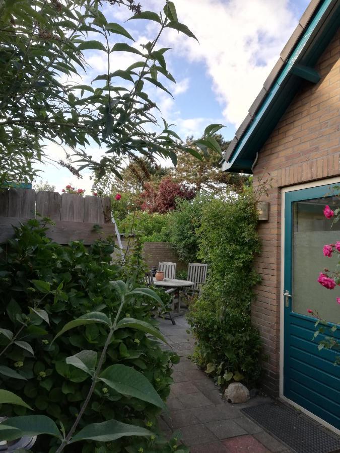 Cottage Egmond-Binnen Met Besloten Tuin Bagian luar foto