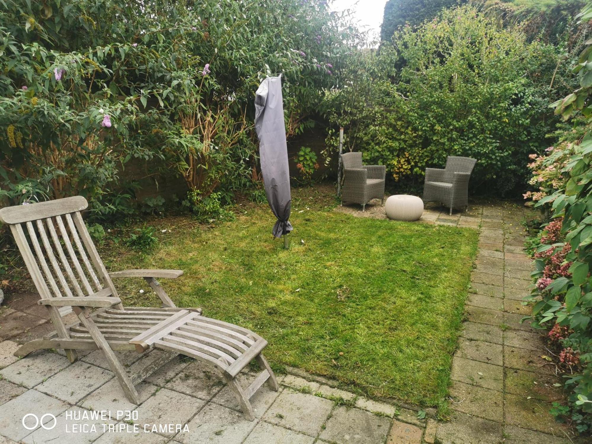 Cottage Egmond-Binnen Met Besloten Tuin Bagian luar foto